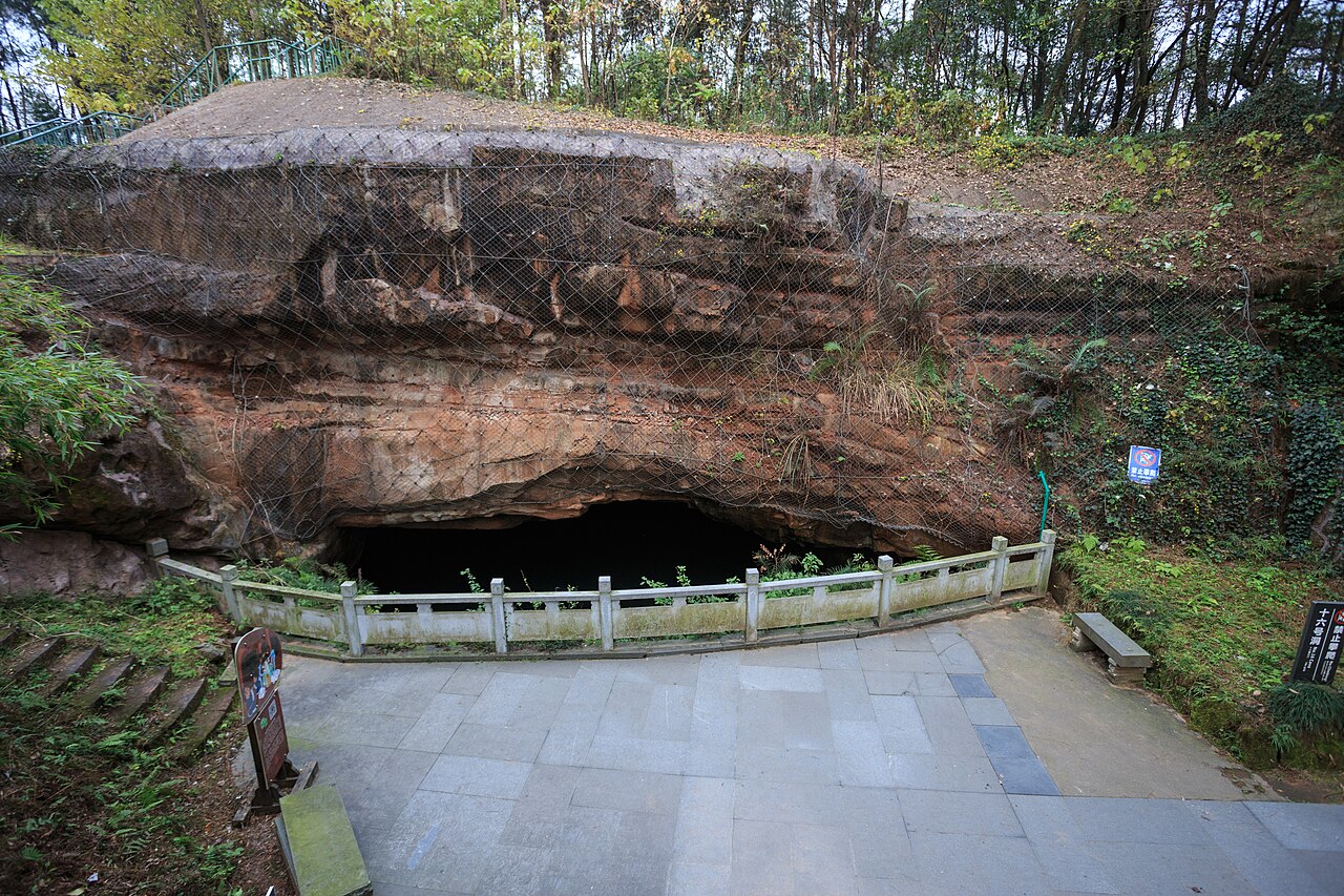 Longyou Caves: kdo vytesal obří podzemní prostory v Číně a proč o jejich vzniku chybějí jasné záznamy