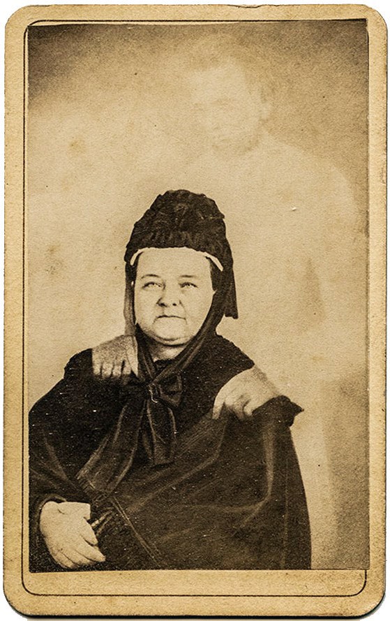 William Mumler: spiritistické fotografie, proces za podvod a snímky údajných duchů