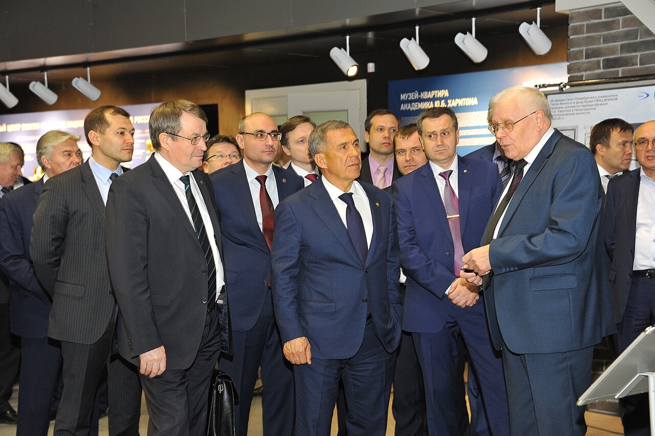 Sarov 1997: kritičnost při sestavování experimentálního jádra v ruském jaderném centru