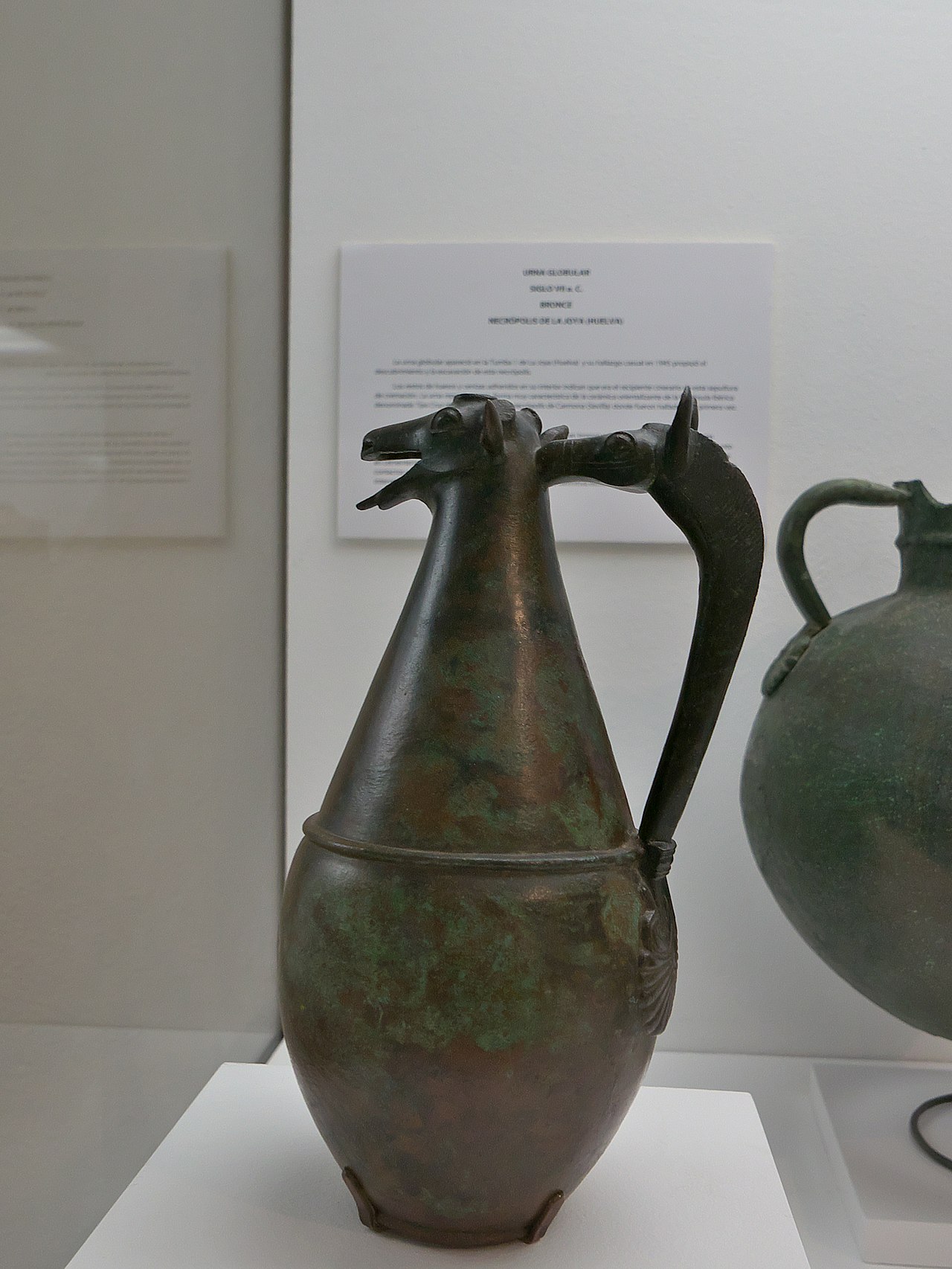 Tartessos: bohatá kultura jihozápadní Iberie, nejasná poloha jejího centra a pozdější spojování s Atlantidou