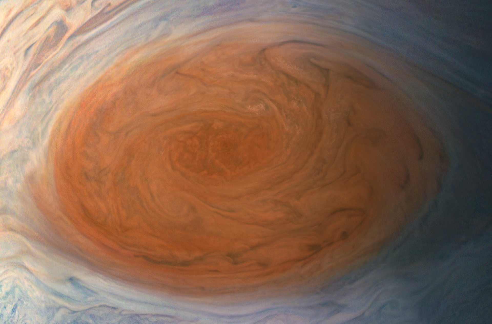 Velká rudá skvrna: proč se Jupiterova bouře zmenšuje a jak hluboko její vír sahá
