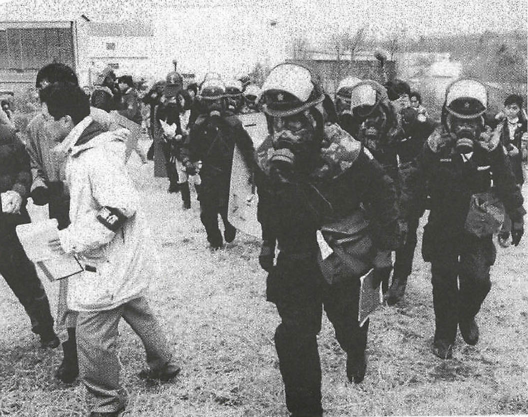 Aum Šinrikjó a Armagedon: posouvané termíny katastrofy před tokijským útokem
